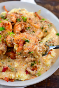 CAJUN SHRIMP AND GRITS