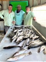 Guided-Fishing-in-Louisiana-at-Hackberry-Rod-and-Gun-9