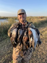 Guided-Duck-Hunting-in-Hackberry-Louisiana-16