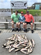 1_Hackberry-Rod-and-Gun-Guided-Hunting-and-Fishing-in-Louisiana-2