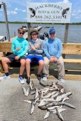 Hackberry-Rod-and-Gun-Guided-Fishing-in-Louisiana-22