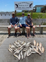 3_Hackberry-Rod-and-Gun-Guided-Hunting-and-Fishing-in-Louisiana-2