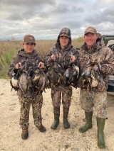 Guided-Duck-Hunts-in-Hackberry-Louisiana-3